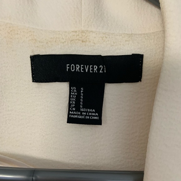 Cream blazer - Picture 2 of 3